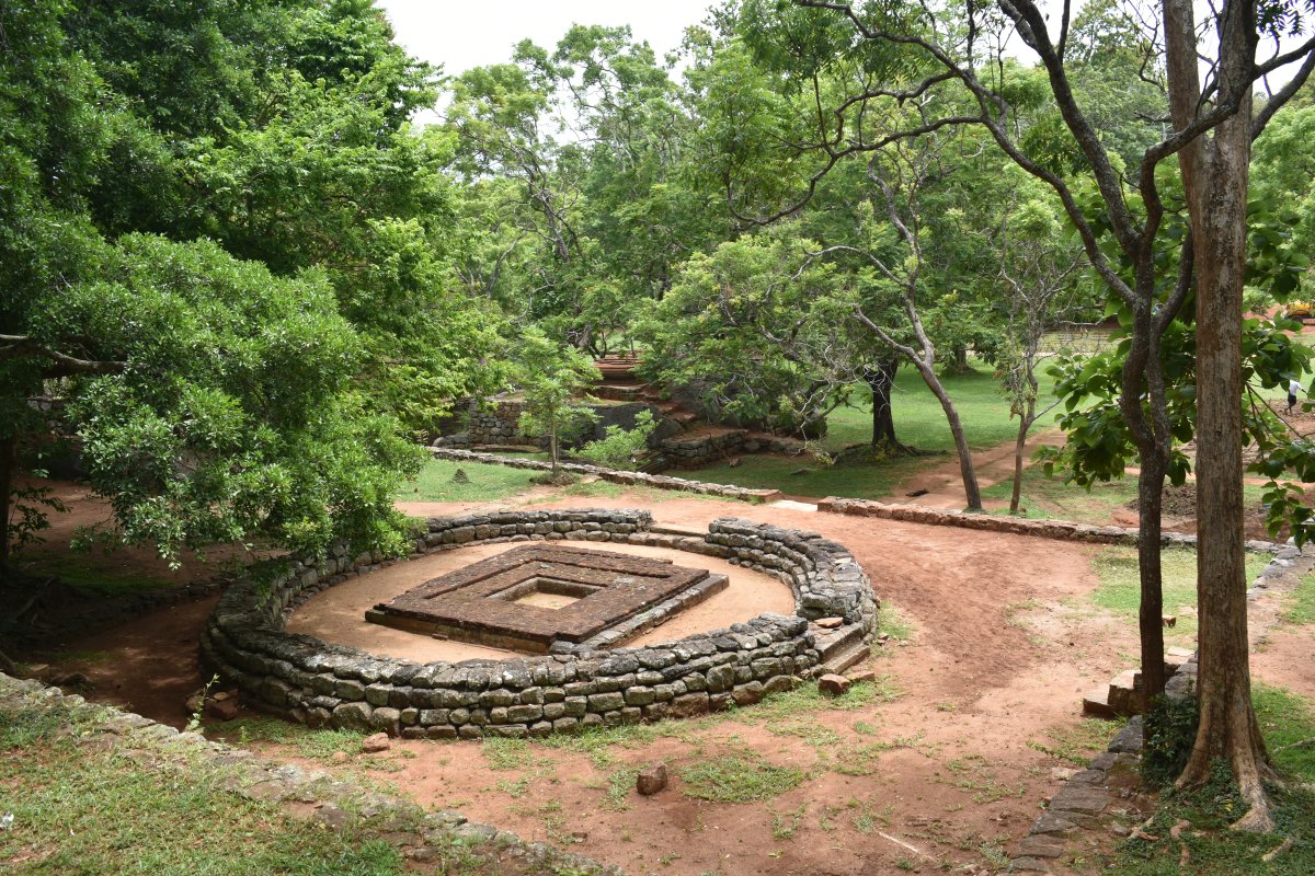 stupa