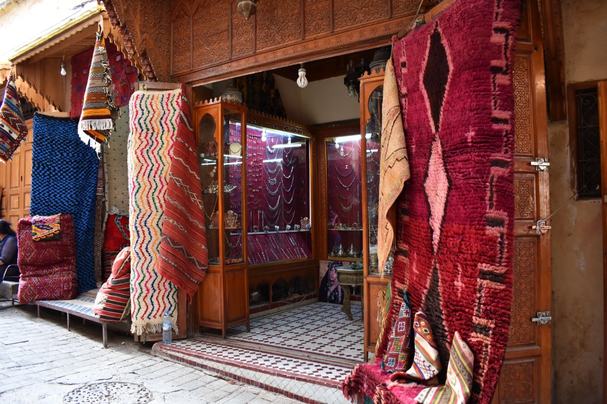 carpets and jewelry, maybe good quality at bargain price?