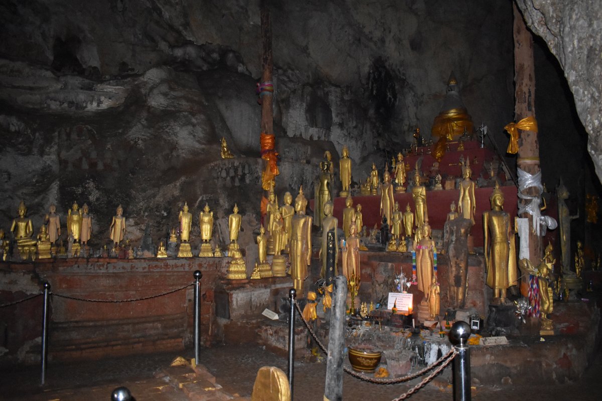 Pak Ou caves