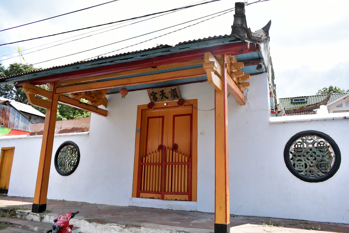 Chinese temple