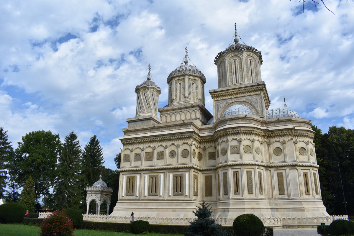 Cathedral of Curtea de Arges