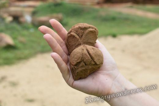 Small stone element Small stone element